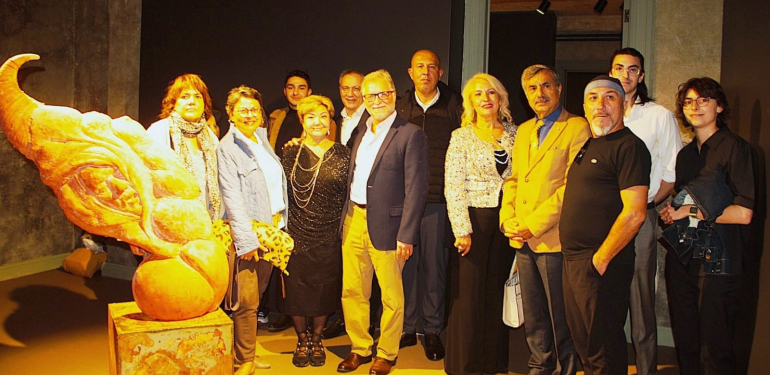 Müşterekler Sergisinde Genç Heykeltıraş Doruk Aydar’dan Anlamlı Mesaj: “Anka’nın Yolculuğu”