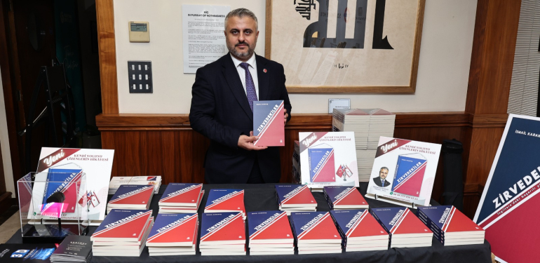 Londra’da “Zirvedekiler” Kitabı Lansmanı Büyük İlgi Gördü