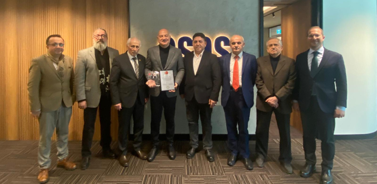 ESAS HOLDİNG CEO’SU ÇAĞATAY ÖZDOĞRU’YA “TÜRK DÜNYASI HİZMET ÖDÜLÜ”